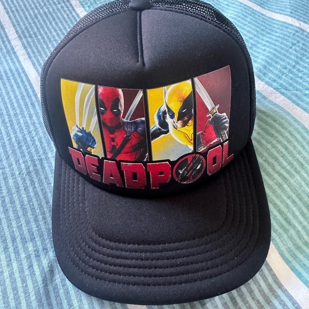 Deadpool - Picture 2 of 5